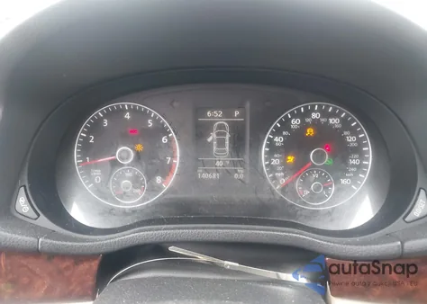 2013 Volkswagen Passat 2.5L Sel Premium из США, поврежденный, VIN 1VWCH7A32DC038984